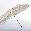 Slimme opvouwbare paraplu aangepast
